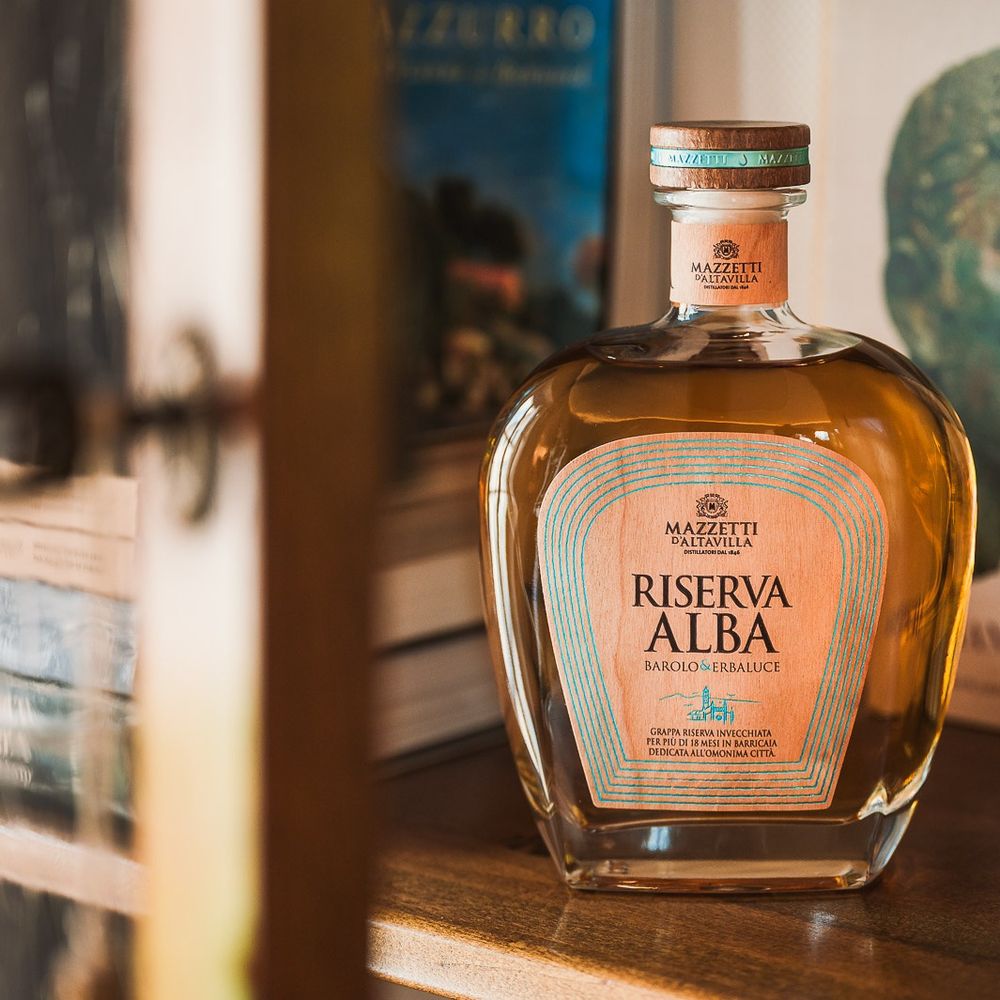 Grappa Riserva Alba – Vini e spirits, Deluxy Business, vista 3