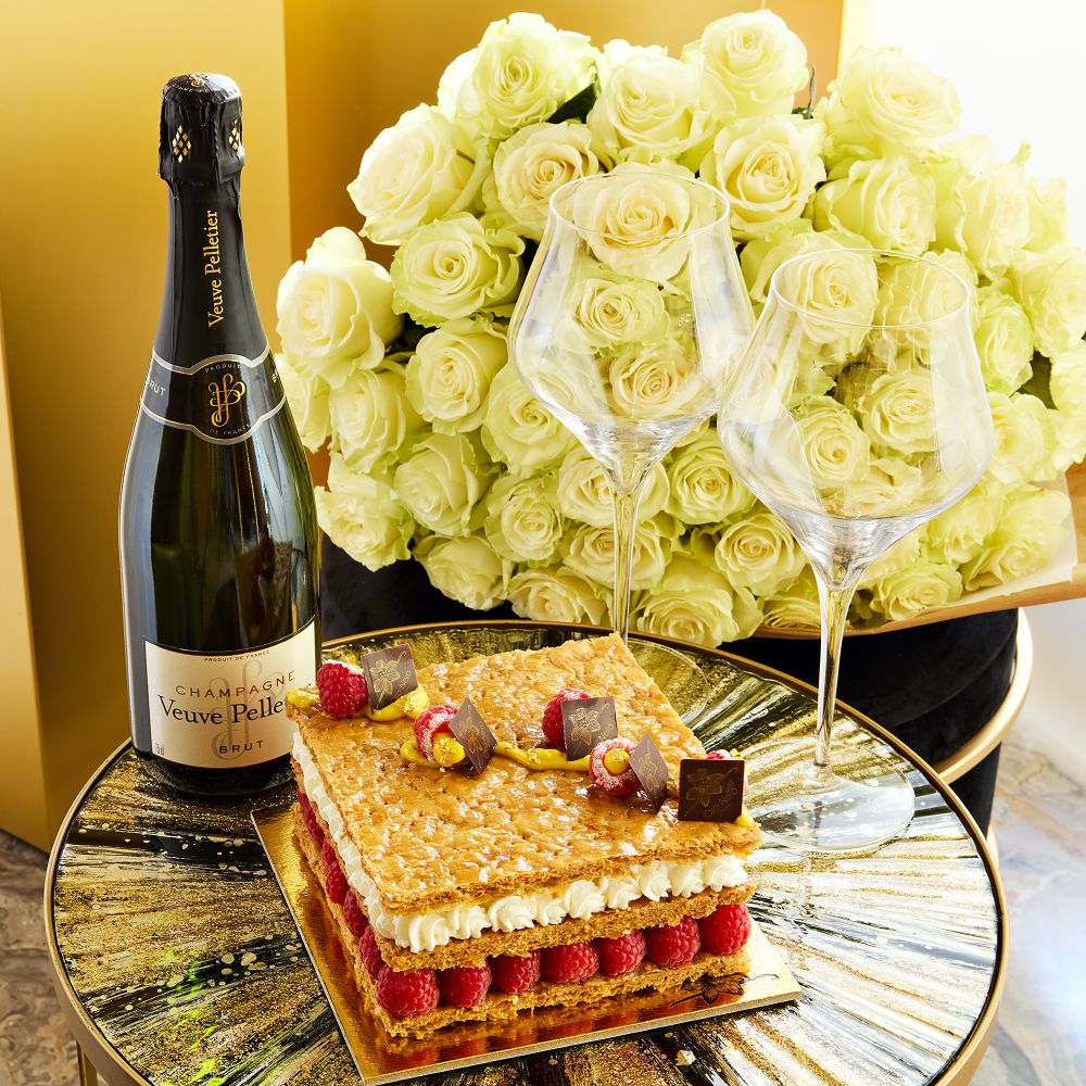 Torta Millefoglie, Rose Bianche e Champagne Brut – Regali e accessori, Deluxy Business, vista 2